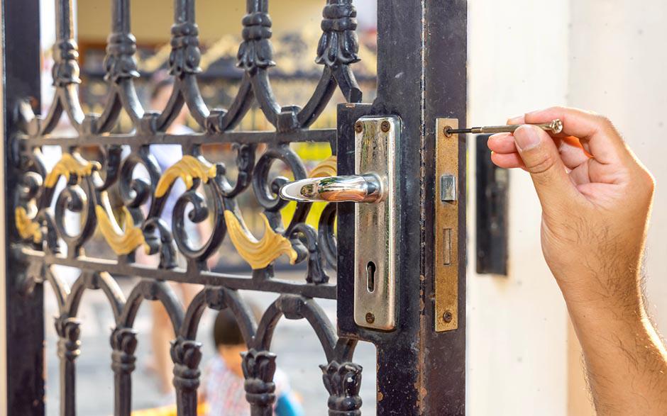 porte blindée serrurier Paris 15